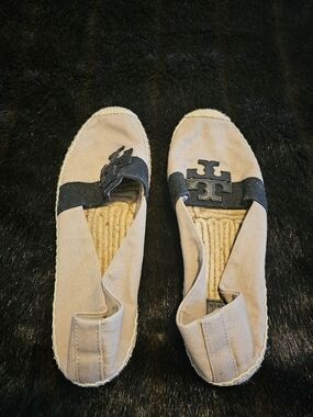 Tory Burch Weston Flat Espadrilles in natural canvas and black